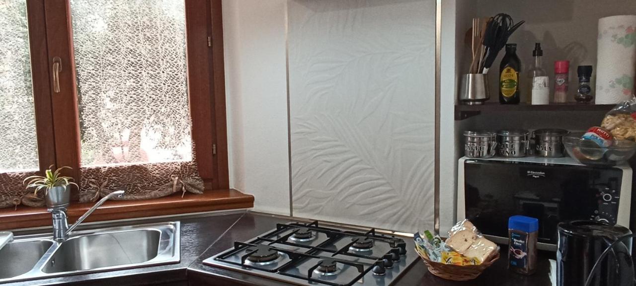 Casa Lilla 1 E 2 Apartment โอริสตาโน ภายนอก รูปภาพ